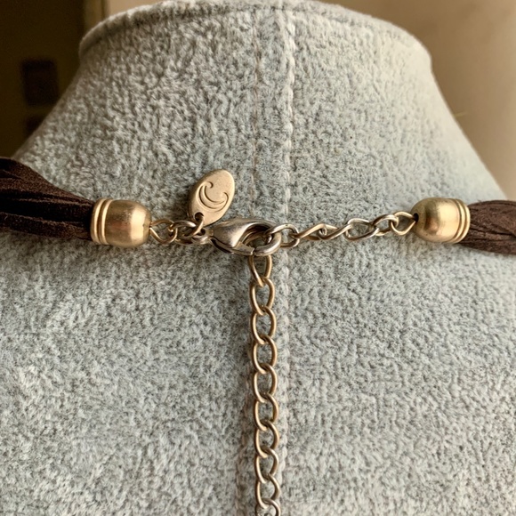 Gorgeous Boho Charming Charlie Suede & Turquoise Bead Statement Necklace - Picture 5 of 12